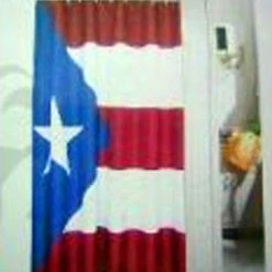 Ruffin Puerto Rico Flag Shower Curtain